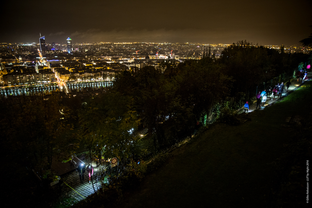 Sur le Lyon Urban Trail by night, on crapahute à la frontale au coeur de la ville des lumières.