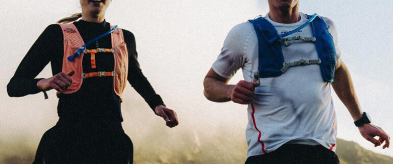 Sac d’hydratation Camelbak Dart Run : léger, compact, conçu pour femmes, idéal marathon, trail court ou course longue. Confort et respirabilité au top.