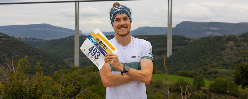 Benjamin Polin a battu le record des 100 km en 6h19’18, soit 3:46/km de moyenne.