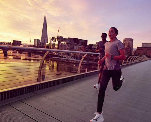Courir le matin ou le soir n’a pas le même impact sur la performance. Découvrez l’heure idéale d’entraînement en running selon la science et votre chronotype.