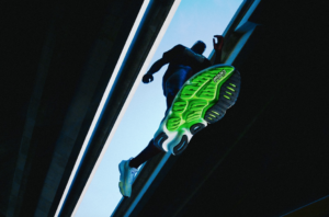 Test Brooks Glycerin Flex : découvrez cette chaussure running confortable, souple et stable, idéale pour la route et le sentier. Amorti généreux, mobilité et adaptabilité au rendez-vou