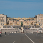 Un nouveau triathlon IRONMAN 70.3 débarque à Versailles le 12 juillet 2026, avec natation, vélo et course à pied dans un cadre royal.