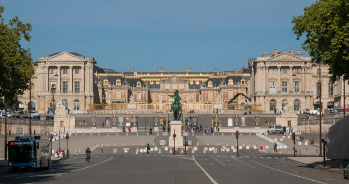 Un nouveau triathlon IRONMAN 70.3 débarque à Versailles le 12 juillet 2026, avec natation, vélo et course à pied dans un cadre royal.