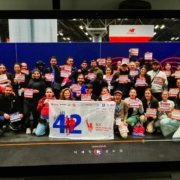25 jeunes en rupture ont couru le Marathon de New York 2025 avec l'association les 42 qui s'attelle à les ré-insérer dans le millieu professionnel.