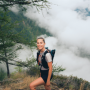Asics relance son concours Trail Aventure, finançant deux projets d'aventure de traileurs.