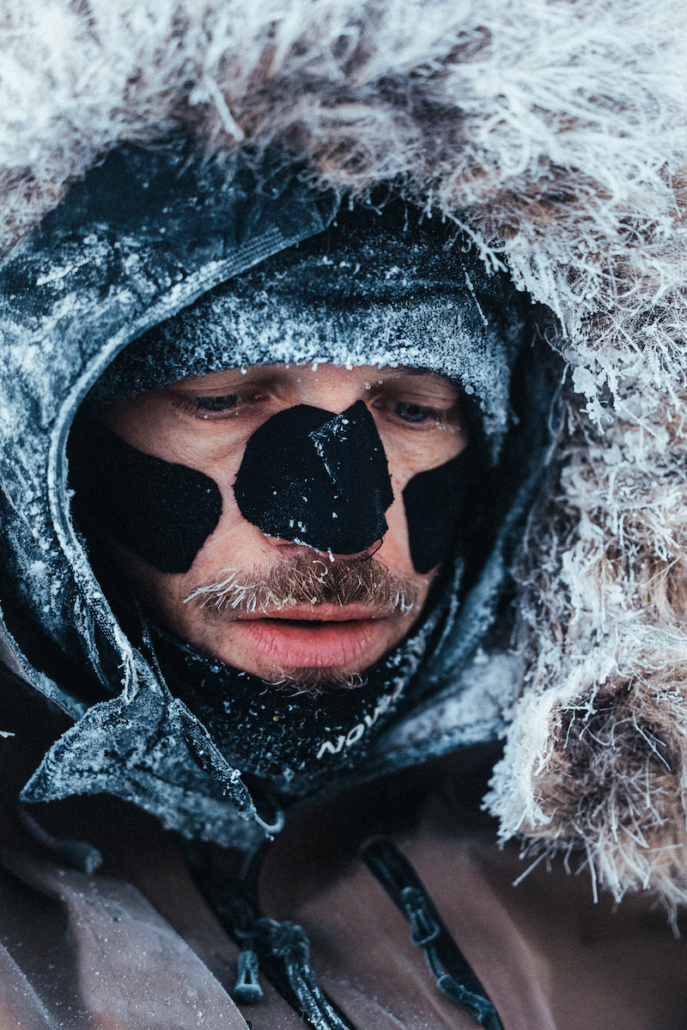 En 2025, Mathieu Blanchard a remporté une course extrême de 625 km en autonomie dans le Grand Nord Canadien retracée dans un film, L'Appel du Silence.