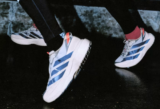 Test Adidas Adizero EVO SL ATR : une chaussure running polyvalente pour route et chemins, légère (255 g), dynamique et idéale pour les terrains mixtes.