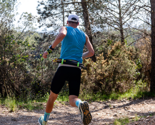 Test du short Compressport Trail Under Control : confort, maintien et compression maîtrisée pour le trail, l’entraînement et la compétition.