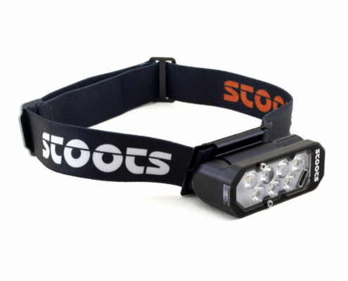 Lampe frontale Stoots Kiska 3, noire, taillée pour l'ultra-trail.