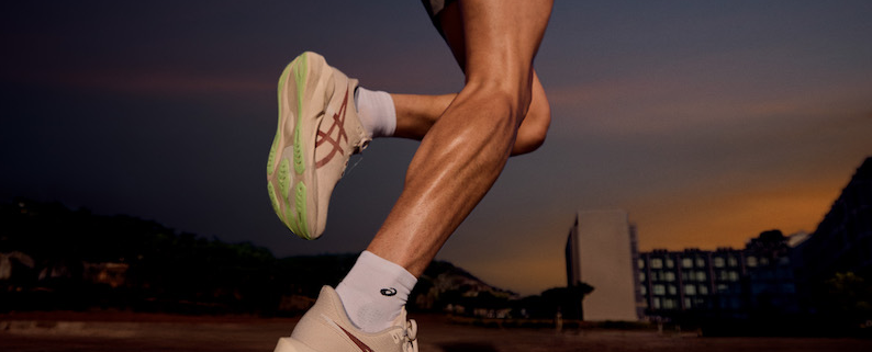ASICS NOVABLAST 6 : découvrez une chaussure de running polyvalente, confortable et dynamique avec un amorti performant et un excellent retour d'énergie.