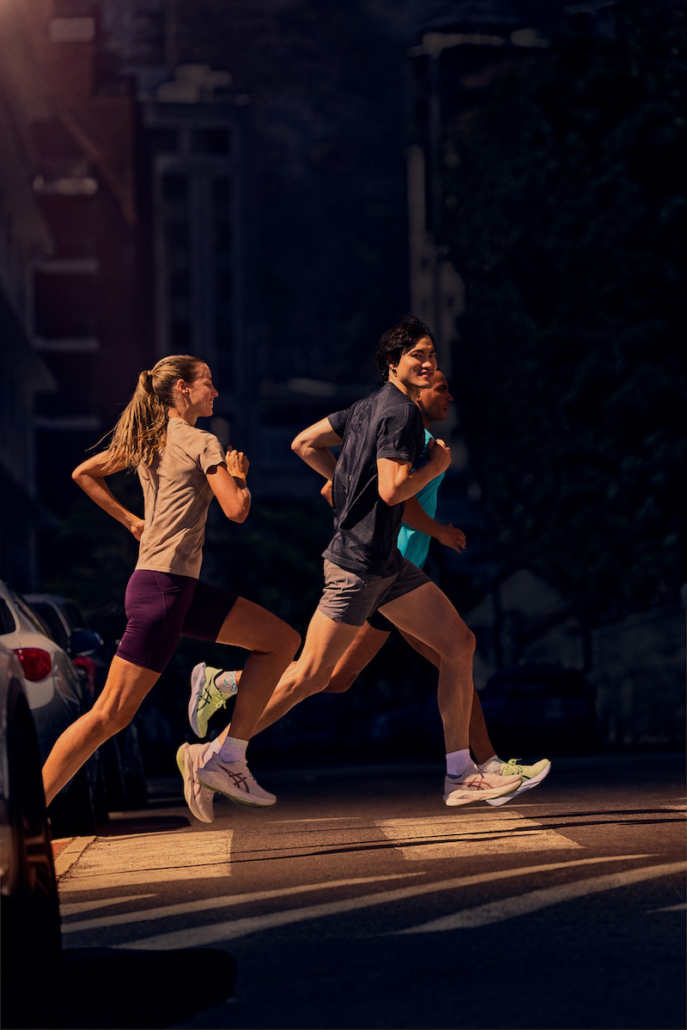 ASICS NOVABLAST 6 : découvrez une chaussure de running polyvalente, confortable et dynamique avec un amorti performant et un excellent retour d'énergie.