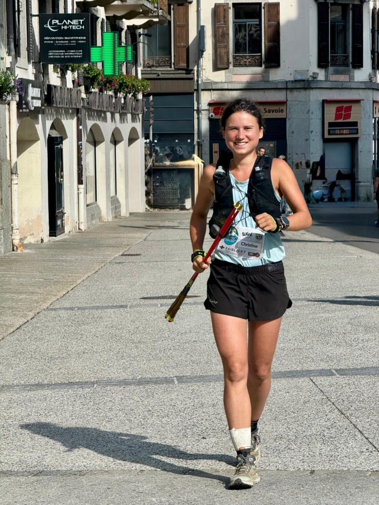 À 34 ans, Christine de Geloes est devenue en seulement deux ans l'une des révélations françaises de l'ultra-trail. Portrait d'une maman de six enfants qualifiée pour l'UTMB 2027.
