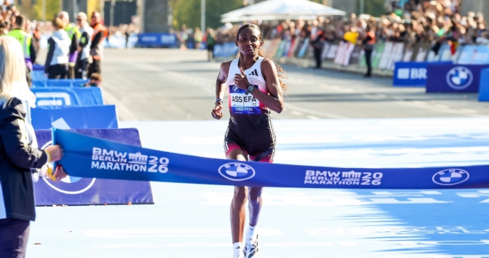 st Assefa a remporté le Marathon de Berlin 2026 en 2 h 11’04’’, nouveau record de l’épreuve.
