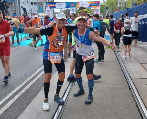 Dominique Laurent a couru 228 marathons, dont une partie avec une paire de Crocs aux pieds.