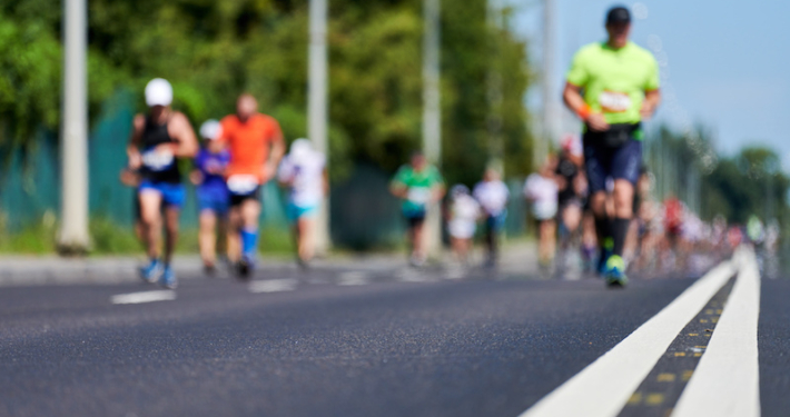 Une course se joue parfois sur des détails. Découvrez les 14 erreurs les plus fréquentes avant et pendant un marathon, et les conseils pour les éviter.