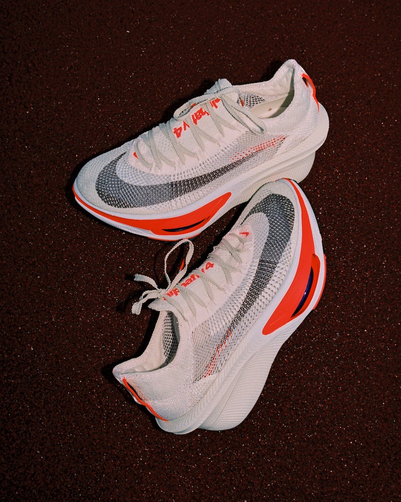 Nike Alphafly 4 : découvrez les nouveautés de la chaussure marathon, son poids de 188 g, la mousse ZoomX LT, la plaque carbone Flyplate et les Air Zoom.