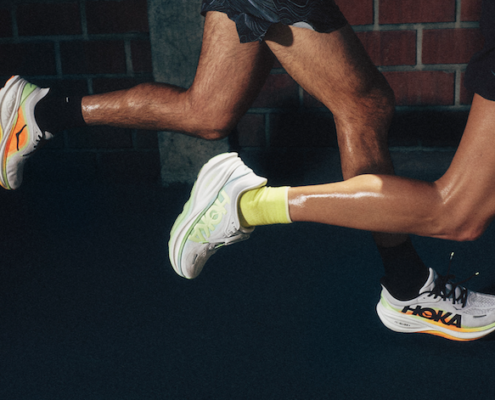 Test Hoka Clifton Pro : découvrez notre avis sur son amorti, son confort et son dynamisme. Une chaussure de running polyvalente pour courir longtemps et accélérer.