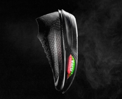 Eliud Kipchoge et Kieran Tuntivate ont couru avec la Nike Apex à Melbourne et Chicago. Découvrez la nouvelle super-chaussure de Nike.